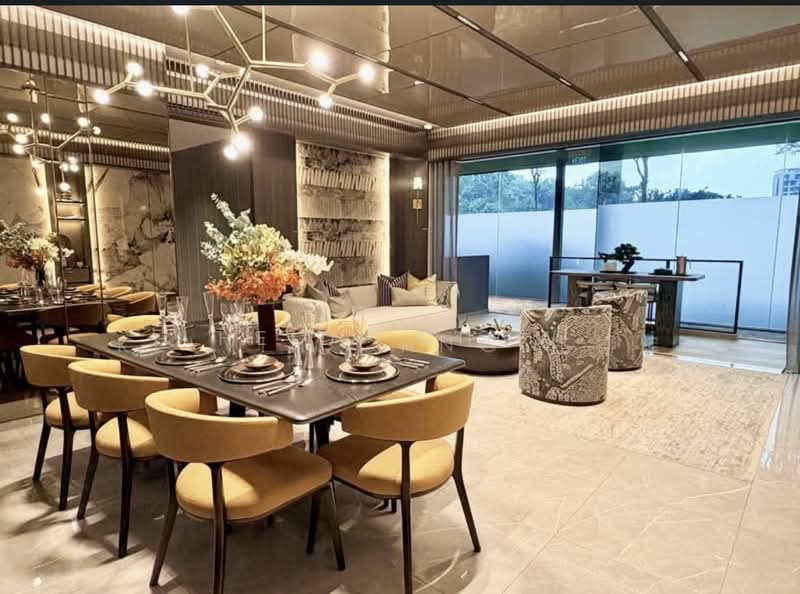 The Myst, 800 Upper Bukit Timah Road, 5 Bedrooms, 1,690 sqft, Condominium For Sale, by Heidi Chow, 500144239 - Dining Room - PropertyGuru.com.sg