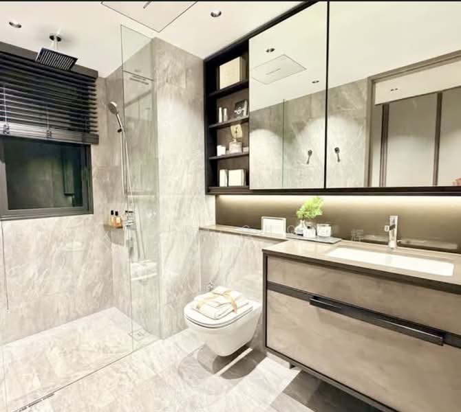 The Myst, 800 Upper Bukit Timah Road, 5 Bedrooms, 1,690 sqft, Condominium For Sale, by Heidi Chow, 500144239 - Bathroom - PropertyGuru.com.sg