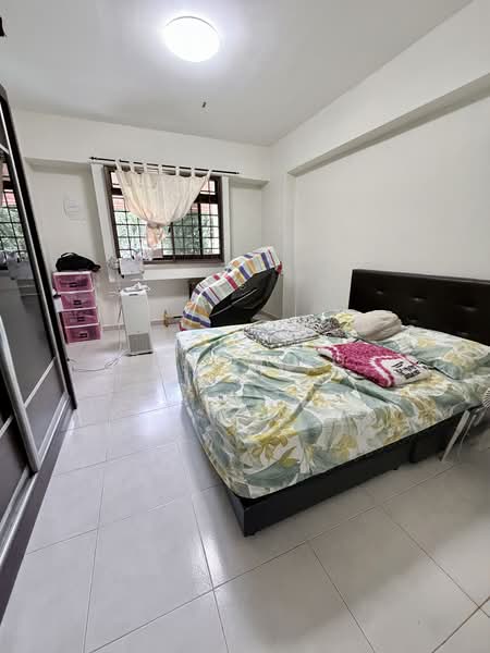 682B Jurong West Central 1, 682B Jurong West Central 1, 3 Bedrooms, 1,238 sqft, HDB Flat For Sale, by Peter Ng, 500144240 - Bedroom - PropertyGuru.com.sg