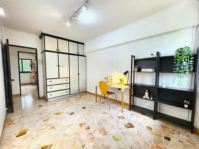 306 Hougang Avenue 5, 306 Hougang Avenue 5, 3 Bedrooms, 1,410 sqft, HDB Flat For Sale, by Shon Foong, 500144254 - Study - PropertyGuru.com.sg