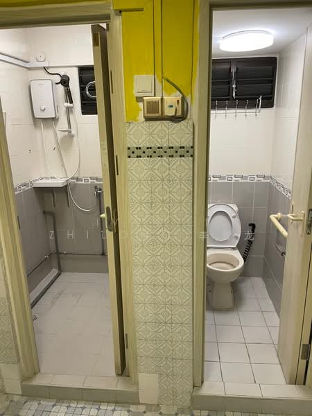 1 Hougang Avenue 3, 1 Hougang Avenue 3, 2 Bedrooms, 59 sqft, HDB Flat For Sale, by Ivan Li Zhilong 李智龙, 500144256 - Bathroom - PropertyGuru.com.sg