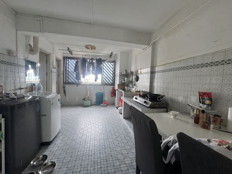 1 Hougang Avenue 3, 1 Hougang Avenue 3, 2 Bedrooms, 635 sqft, HDB Flat For Sale, by Ivan Li Zhilong 李智龙, 500144256 - Kitchen - PropertyGuru.com.sg