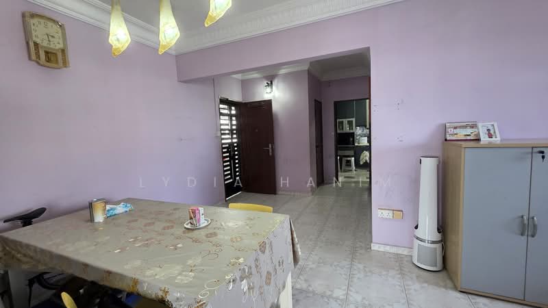 108 Simei Street 1, 108 Simei Street 1, 3 Bedrooms, 1,119 sqft, HDB Flat For Sale, by Lydia Hanim, 500144257 - Dining Room - PropertyGuru.com.sg