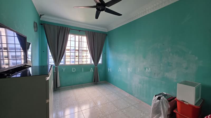 108 Simei Street 1, 108 Simei Street 1, 3 Bedrooms, 1,119 sqft, HDB Flat For Sale, by Lydia Hanim, 500144257 - Interior - PropertyGuru.com.sg