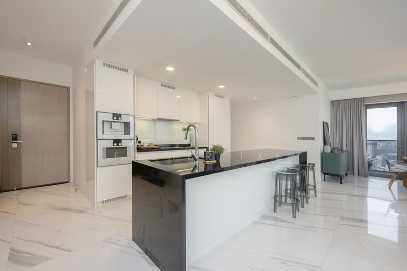 Wallich Residence, 3 Wallich Street, 3 Bedrooms, 1,755 sqft, Condominium For Sale, by Esther Txe, 500144269 - Kitchen - PropertyGuru.com.sg
