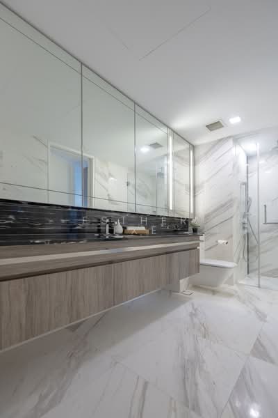 Wallich Residence, 3 Wallich Street, 3 Bedrooms, 1,755 sqft, Condominium For Sale, by Esther Txe, 500144269 - Bathroom - PropertyGuru.com.sg