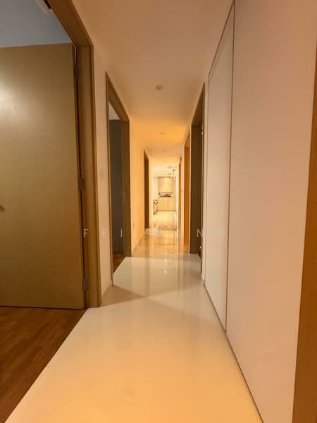 SkyPark Residences, Sembawang Drive, 4 Bedrooms, 1,528 sqft, Executive Condominium For Sale, by Fei Wong, 500144271 - Corridor - PropertyGuru.com.sg