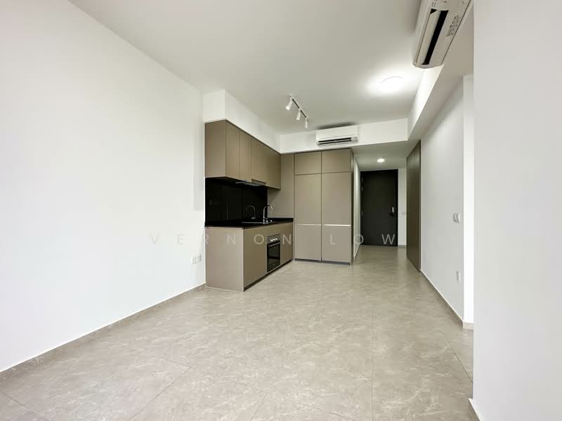 Park Colonial, 10 Woodleigh Lane, 2 Bedrooms, 635 sqft, Condominium For Rent, by Vernon Low, 500144278 - PropertyGuru.com.sg