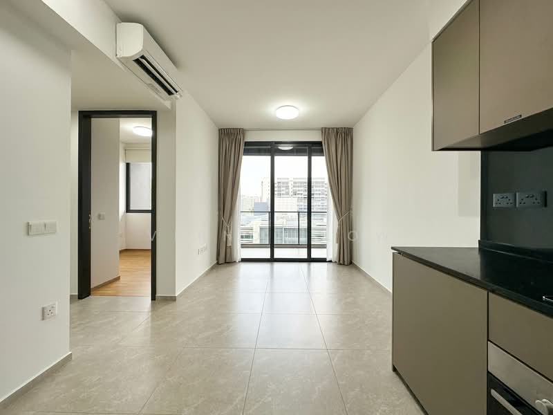 Park Colonial, 10 Woodleigh Lane, 2 Bedrooms, 635 sqft, Condominium For Rent, by Vernon Low, 500144278 - PropertyGuru.com.sg