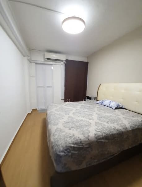 267 Bukit Batok East Avenue 4, 267 Bukit Batok East Avenue 4, 2 Bedrooms, 70 sqft, HDB Flat For Rent, by Mario Ong Jun Zhi, 500144282 - Bedroom - PropertyGuru.com.sg