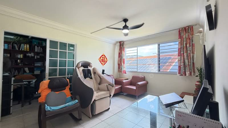 416 Pasir Ris Drive 6, 416 Pasir Ris Drive 6, 3 Bedrooms, 1,227 sqft, HDB Flat For Sale, by James Yeo, 500144295 - Living Room - PropertyGuru.com.sg