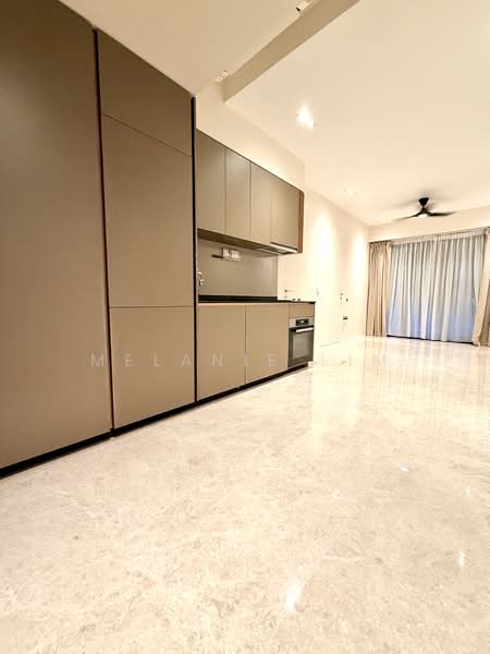 Royalgreen, 2D Anamalai Avenue, 2 Bedrooms, 721 sqft, Condominium For Rent, by Melanie Lim, 500144296 - Kitchen - PropertyGuru.com.sg