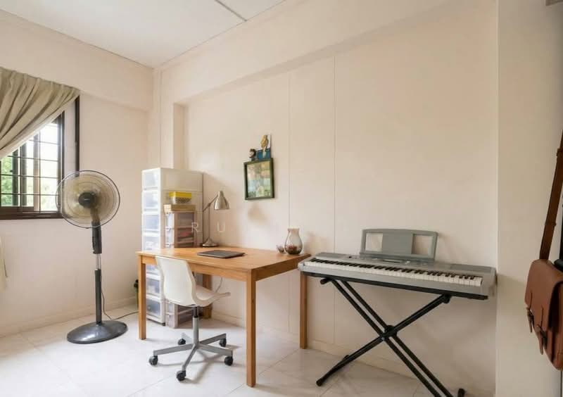 555 Woodlands Drive 53, 555 Woodlands Drive 53, 3 Bedrooms, 1,238 sqft, HDB Flat For Sale, by Ruth Ho, 500144304 - Study - PropertyGuru.com.sg