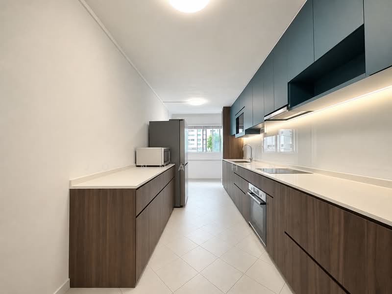 856 Tampines Street 82, 856 Tampines Street 82, 3 Bedrooms, 1,313 sqft, HDB Flat For Sale, by Joanna Chung, 500144306 - Kitchen - PropertyGuru.com.sg