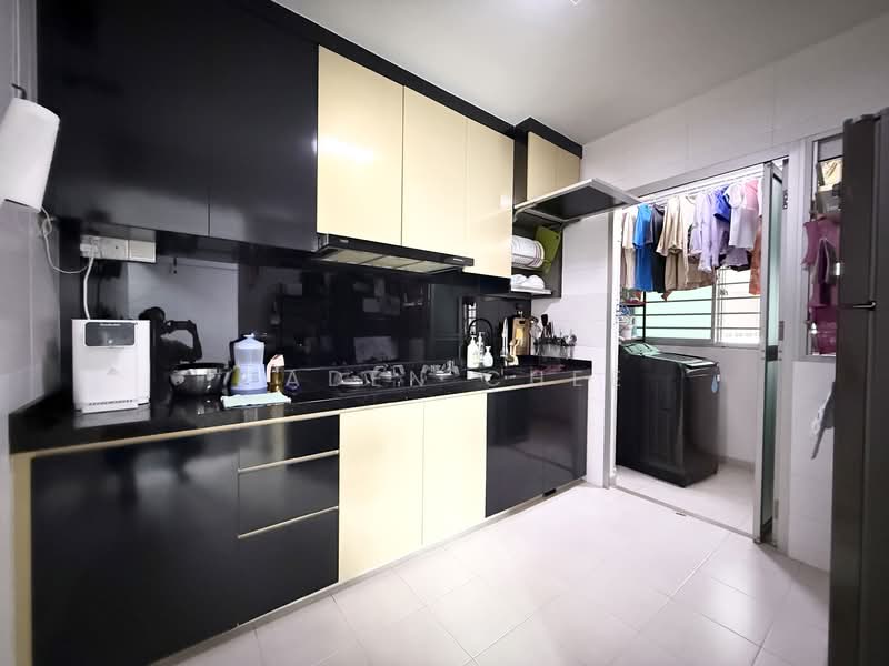 803B Keat Hong Close, 803B Keat Hong Close, 3 Bedrooms, 1,001 sqft, HDB Flat For Sale, by Caden Chee, 500144328 - Kitchen - PropertyGuru.com.sg