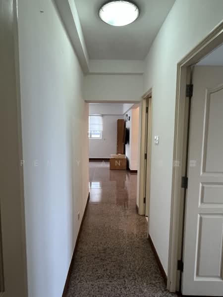 Shelford Regency, 65 Shelford Road, 2 Bedrooms, 883 sqft, Condominium For Rent, by Penny Ang 洪微霖, 500144331 - Corridor - PropertyGuru.com.sg
