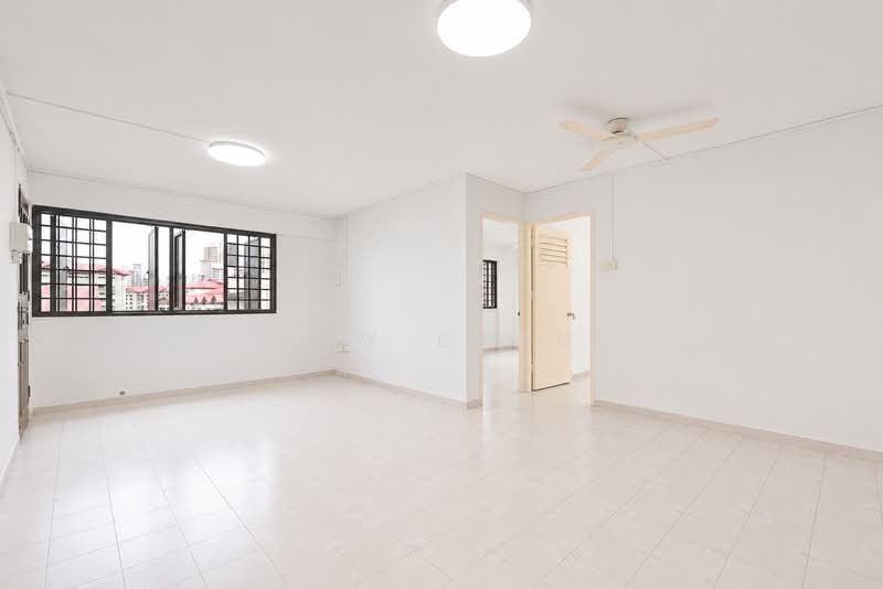 248 Jurong East Street 24, 248 Jurong East Street 24, 3 Bedrooms, 1,012 sqft, HDB Flat For Sale, by Sky Chiu, 500144334 - Living Room with Open View - PropertyGuru.com.sg
