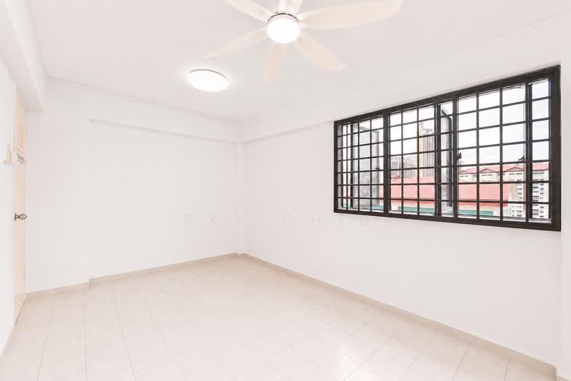 248 Jurong East Street 24, 248 Jurong East Street 24, 3 Bedrooms, 1,012 sqft, HDB Flat For Sale, by Sky Chiu, 500144334 - Bedroom 3 with Open View - PropertyGuru.com.sg