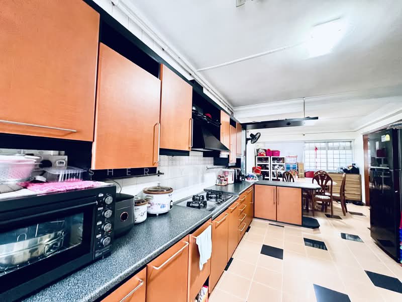 761 Jurong West Street 74, 761 Jurong West Street 74, 3 Bedrooms, 1,657 sqft, HDB Flat For Sale, by Sherlyn Wong, 500144338 - Kitchen - PropertyGuru.com.sg