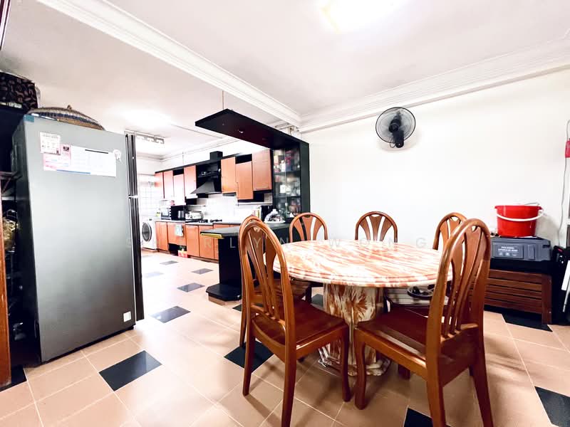 761 Jurong West Street 74, 761 Jurong West Street 74, 3 Bedrooms, 1,657 sqft, HDB Flat For Sale, by Sherlyn Wong, 500144338 - Kitchen - PropertyGuru.com.sg