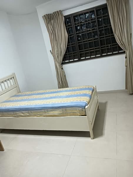 325 Hougang Avenue 7, 325 Hougang Avenue 7, Hougang / Punggol / Sengkang, Room Rental, 150 sqft, HDB Flat For Rent, by Adan Tjew, 500144339 - Bedroom - PropertyGuru.com.sg
