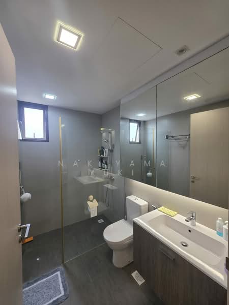 The Amore, 57 Edgedale Plains, 5 Bedrooms, 1,475 sqft, Executive Condominium For Sale, by Nakayama Yuki, 500144347 - Bathroom - PropertyGuru.com.sg