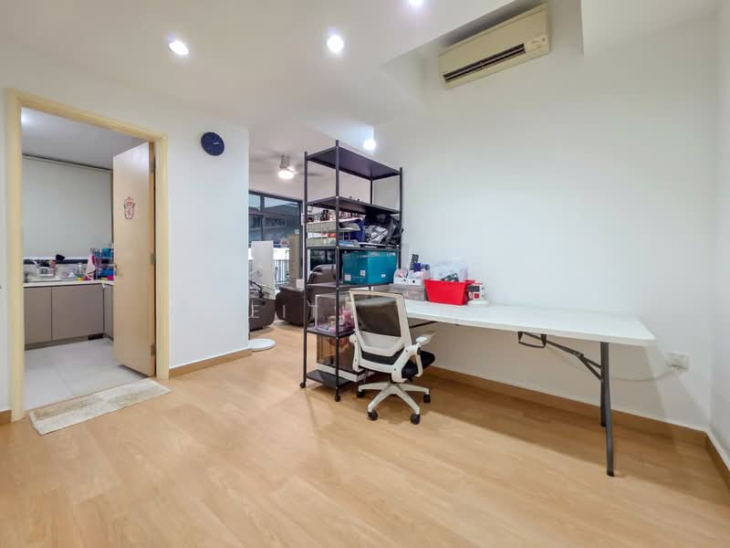 Rosewood Suites, 61 Rosewood Drive, 3 Bedrooms, 1,421 sqft, Condominium For Rent, by Keith Ong, 500144354 - Interior - PropertyGuru.com.sg