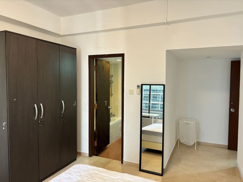International Plaza, 10 Anson Road, Room Rental, 160 sqft, Apartment For Rent, by Juita Tan, 500144355 - Bedroom - PropertyGuru.com.sg