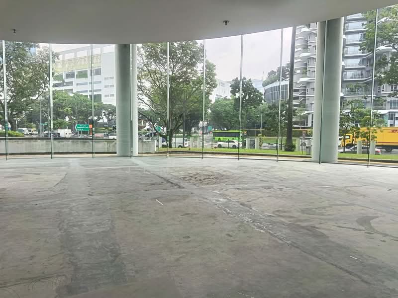 TT INTERNATIONAL TRADEPARK