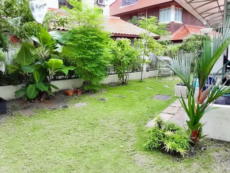 Jalan Haji Salam, , 6 Bedrooms, 4,219 sqft, Semi-Detached House For Sale, by Caleb Ng, 500144368 - Garden - PropertyGuru.com.sg