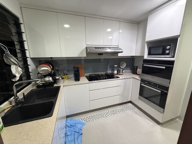 Woodsvale, 1 Woodlands Drive 72, Room Rental, 120 sqft, Condominium For Rent, by Shawn, 500144369 - Kitchen - PropertyGuru.com.sg