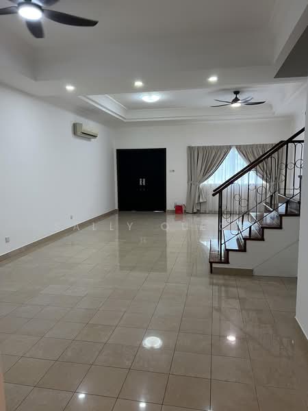The Compass At Chancery, 6U Chancery Hill Road, 4 Bedrooms, 2,506 sqft, Apartment For Rent, by Sally Queck, 500144370 - Living Room - PropertyGuru.com.sg