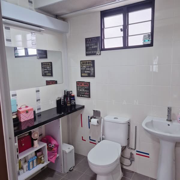 634A Senja Road, 634A Senja Road, 3 Bedrooms, 1,001 sqft, HDB Flat For Sale, by Cheryl Tan, 500144374 - Bathroom - PropertyGuru.com.sg