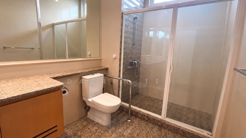 🌟Bright & Spacious Good Class Bungalow🌟, , 6 Bedrooms, 11,000 sqft, Good Class Bungalow For Rent, by Darren Teo, 500144380 - Bathroom - PropertyGuru.com.sg