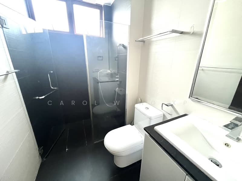 Fairmount Condo, 30 Eastwood Road, 3 Bedrooms, 1,959 sqft, Condominium For Rent, by Carol Wong XP, 500144382 - Bathroom - PropertyGuru.com.sg