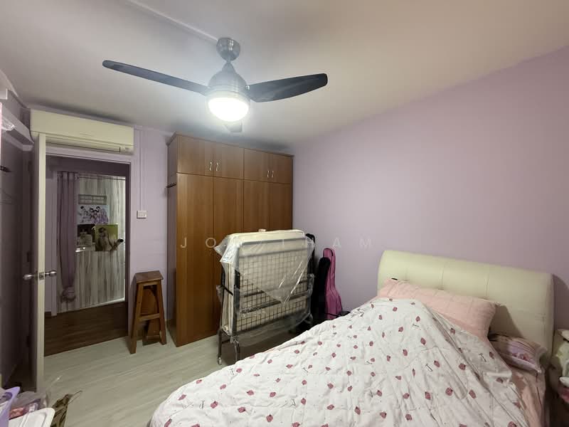 364 Bukit Batok Street 31, 364 Bukit Batok Street 31, Room Rental, 120 sqft, HDB Flat For Rent, by Joe Tham, 500144394 - Bedroom - PropertyGuru.com.sg