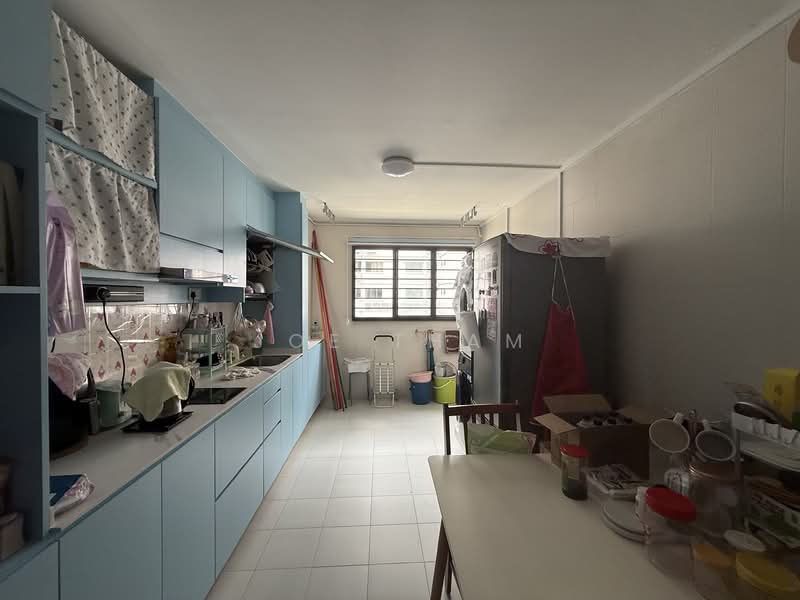 364 Bukit Batok Street 31, 364 Bukit Batok Street 31, Room Rental, 120 sqft, HDB Flat For Rent, by Joe Tham, 500144394 - Kitchen - PropertyGuru.com.sg
