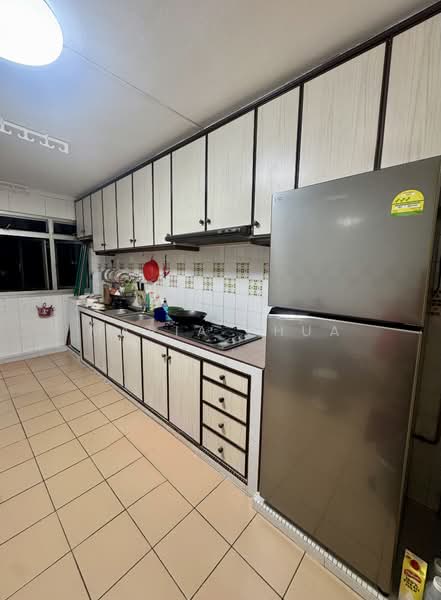 132 Choa Chu Kang Avenue 1, 132 Choa Chu Kang Avenue 1, 4 Bedrooms, 1,324 sqft, HDB Flat For Sale, by Maria Phua, 500144395 - Kitchen - PropertyGuru.com.sg