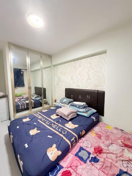 690D Choa Chu Kang Crescent, 690D Choa Chu Kang Crescent, 3 Bedrooms, 969 sqft, HDB Flat For Sale, by May Tan, 500144396 - Bedroom - PropertyGuru.com.sg