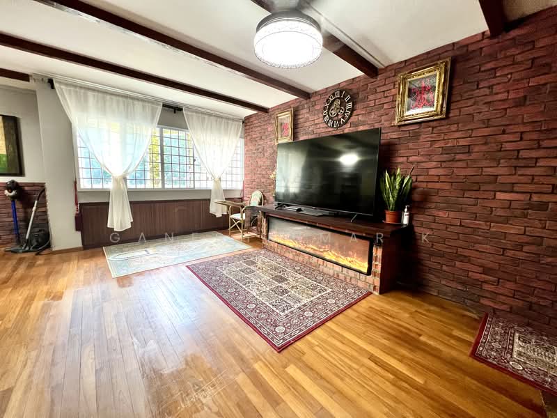 257A Compassvale Road, 257A Compassvale Road, 3 Bedrooms, 1,184 sqft, HDB Flat For Sale, by GANESHKUMAR K, 500144408 - Living Room - PropertyGuru.com.sg