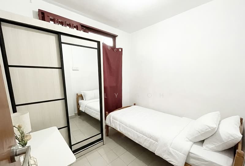 20 Eunos Crescent, 20 Eunos Crescent, 3 Bedrooms, 710 sqft, HDB Flat For Sale, by Billy Goh, 500144413 - Bedroom - PropertyGuru.com.sg