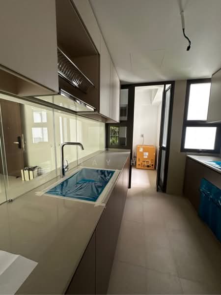 The Botany at Dairy Farm, 3 Dairy Farm Walk, 3 Bedrooms, 1,033 sqft, Condominium For Sale, by Shay Ho, 500144417 - Kitchen - PropertyGuru.com.sg