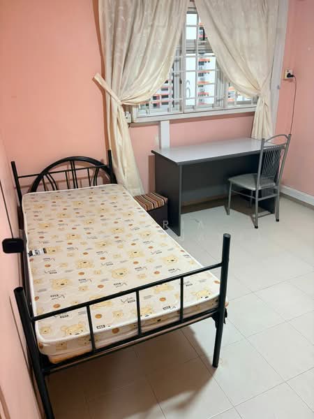 8 Holland Avenue, 8 Holland Avenue, Room Rental, 132 sqft, HDB Flat For Rent, by Andria (Tanuwijaya), 500144424 - Bedroom - PropertyGuru.com.sg