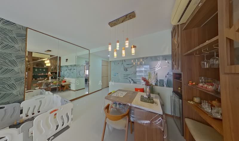 Waterfront Gold, 750 Bedok Reservoir Road, 4 Bedrooms, 1,378 sqft, Condominium For Sale, by Shan Yap, 500144425 - Dining Room - PropertyGuru.com.sg