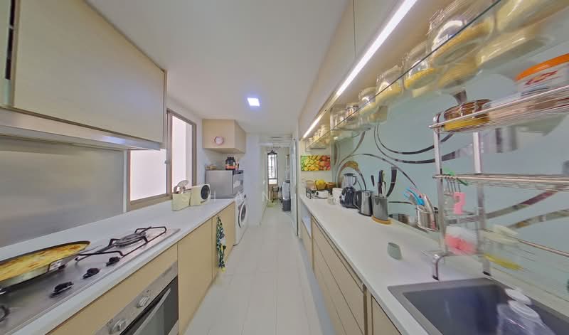 Waterfront Gold, 750 Bedok Reservoir Road, 4 Bedrooms, 1,378 sqft, Condominium For Sale, by Shan Yap, 500144425 - Kitchen - PropertyGuru.com.sg