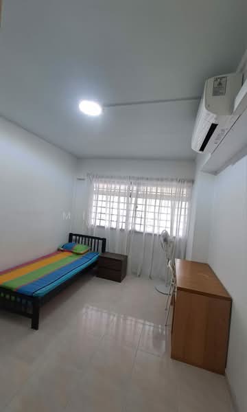 268 Bukit Batok East Avenue 4, 268 Bukit Batok East Avenue 4, Room Rental, 150 sqft, HDB Flat For Rent, by Michael Wang, 500144426 - Bedroom - PropertyGuru.com.sg