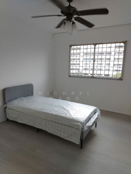 268 Bukit Batok East Avenue 4, 268 Bukit Batok East Avenue 4, Room Rental, 150 sqft, HDB Flat For Rent, by Michael Wang, 500144426 - Bedroom - PropertyGuru.com.sg