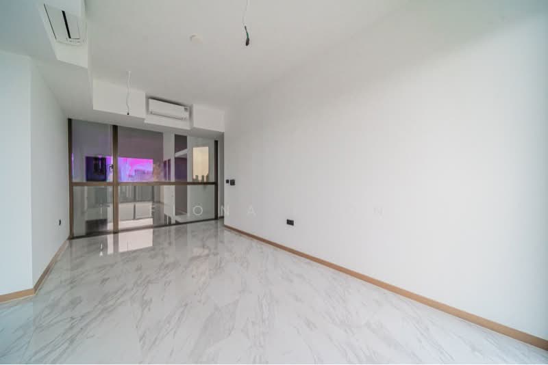 The Landmark, , 2 Bedrooms, 753 sqft, Condominium For Sale, by Fiona Poon, 500144429 - PropertyGuru.com.sg