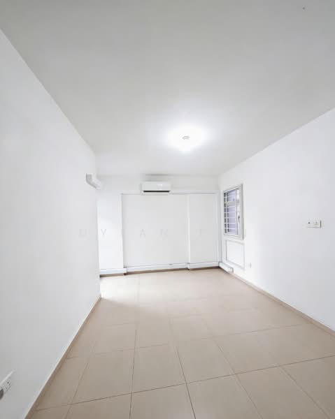 393 Bukit Batok West Avenue 5, 393 Bukit Batok West Avenue 5, 3 Bedrooms, 990 sqft, HDB Flat For Sale, by Dylan Tan, 500144435 - Interior - PropertyGuru.com.sg