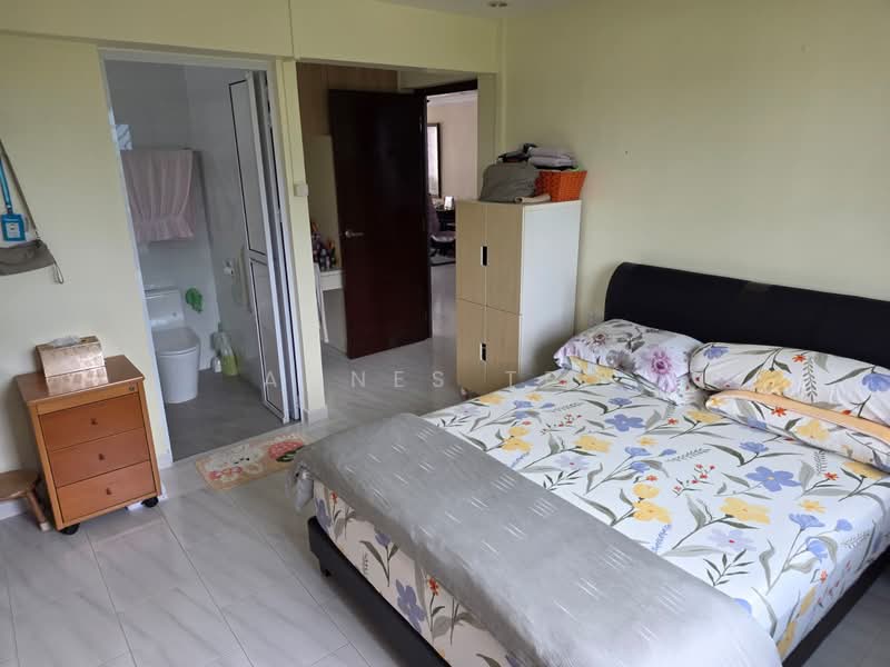 210 Petir Road, 210 Petir Road, 4 Bedrooms, 1,421 sqft, HDB Flat For Sale, by Agnes Teo, 500144438 - Bedroom - PropertyGuru.com.sg